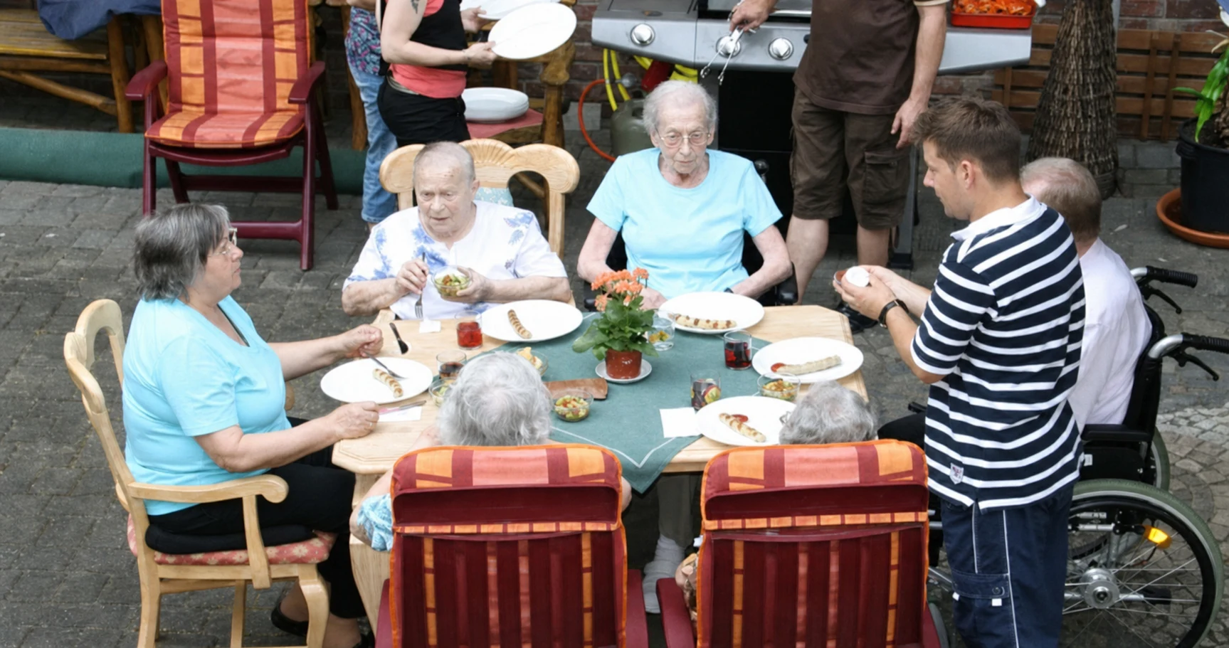 Gemeinsames Grillen in der Erftflora
